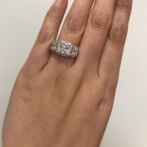 silver princess cut three stone engagement ring
